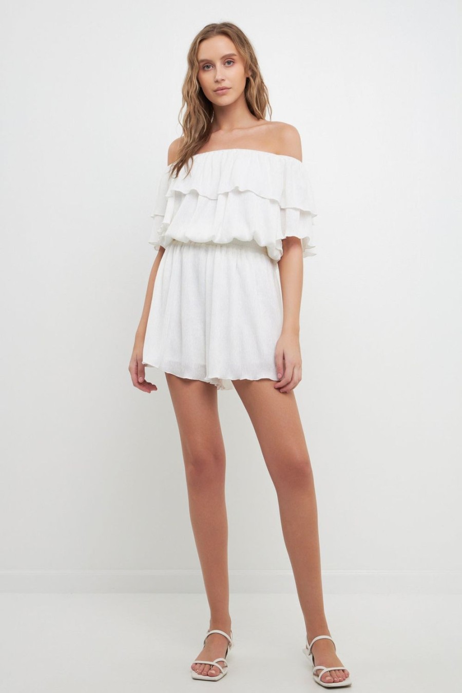 Wholesale Texture Knit Ruffled Romper Jumpsuits & Rompers